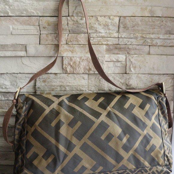 SOLD Fendi Tobacco Zucca Large Baguette Laced Bag - Picture 10 of 16